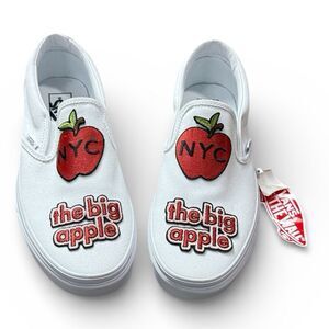 NWT White & Red Big Apple Slide on Sneakers